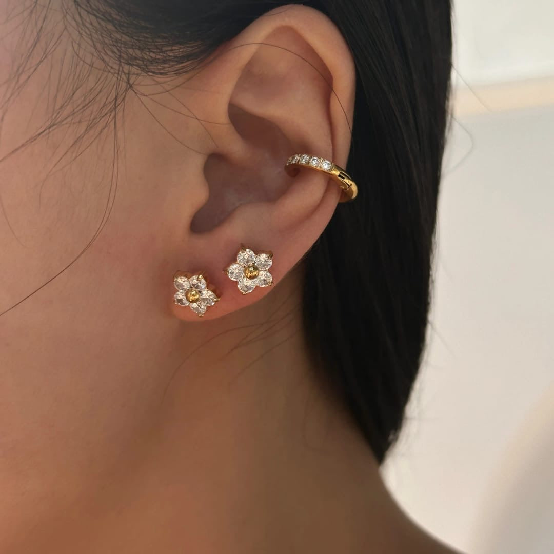 The Daisy Studs