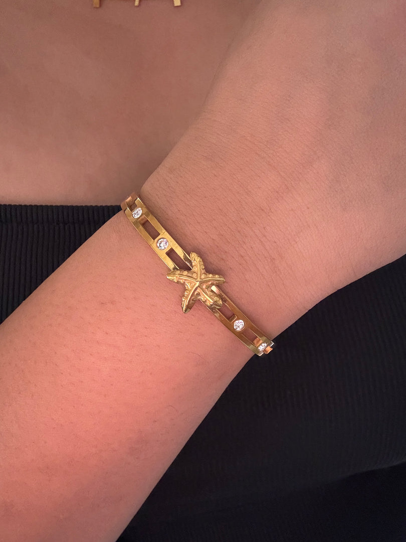 Star stone kada