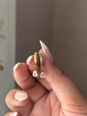 Amara Teardrop Hoops