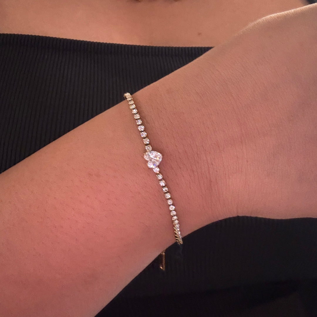 Heart tennis bracelet