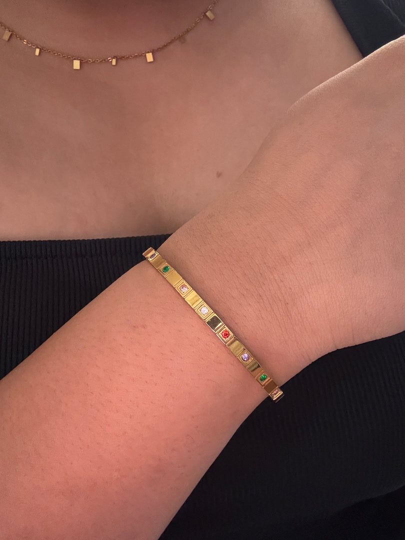 Multi stone kada
