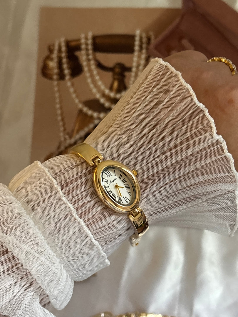 Classic Aura Watch