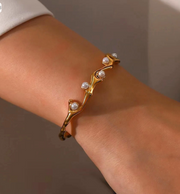 Pearl twist kada (Small Wrist)