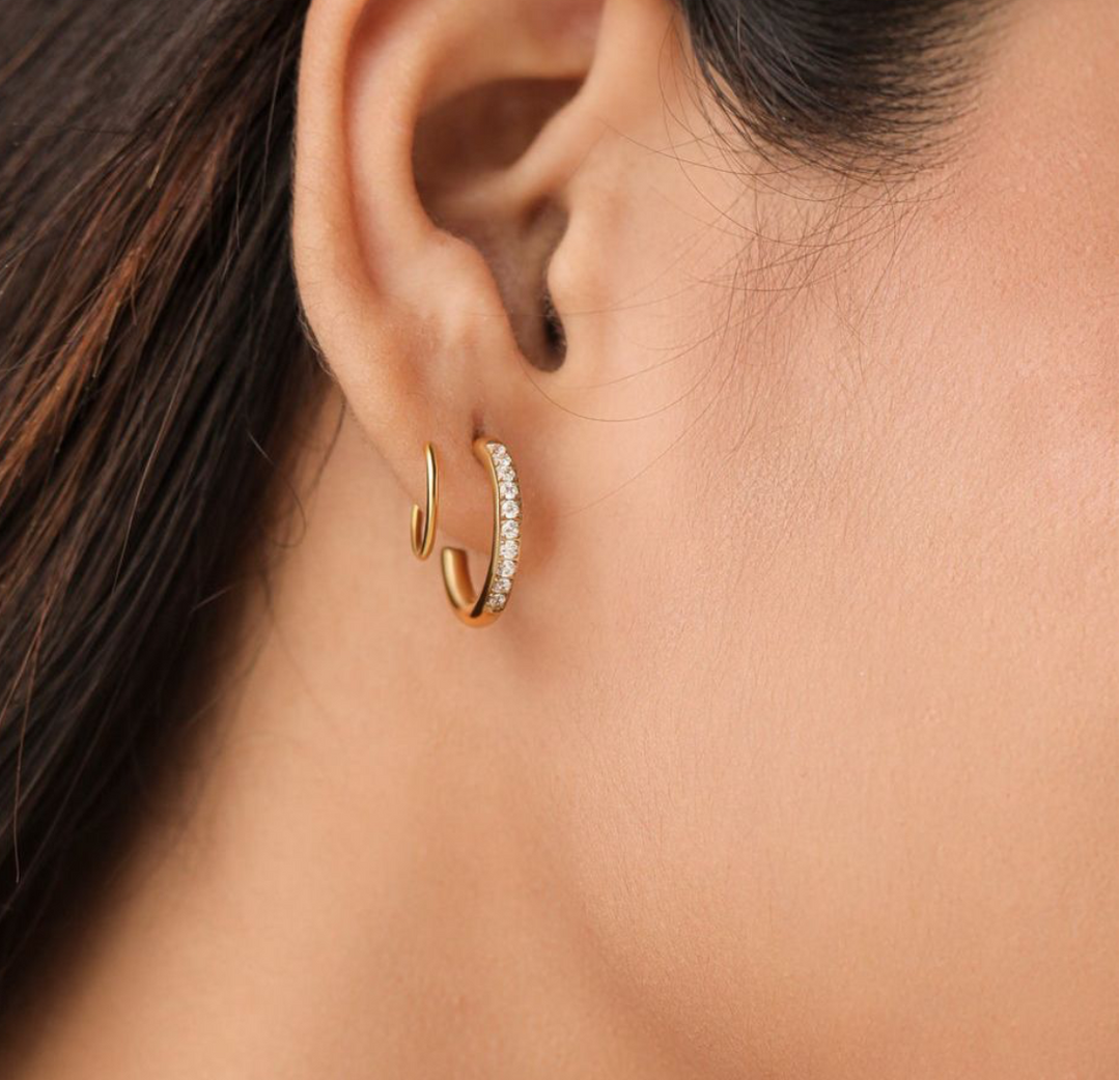 Spiral Huggies [Need single piercing]