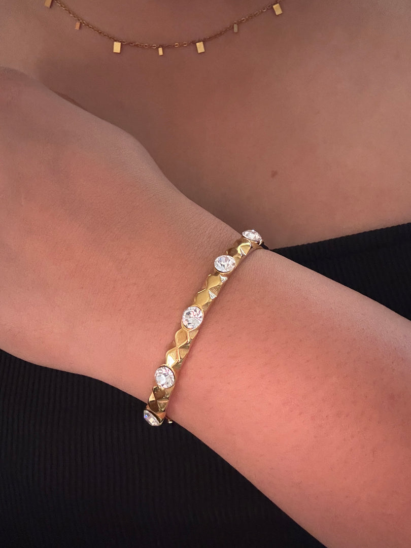 Stone kada