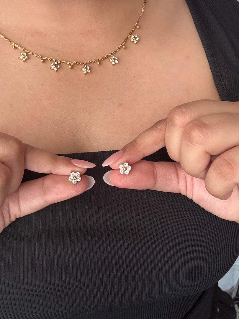 The Daisy Studs