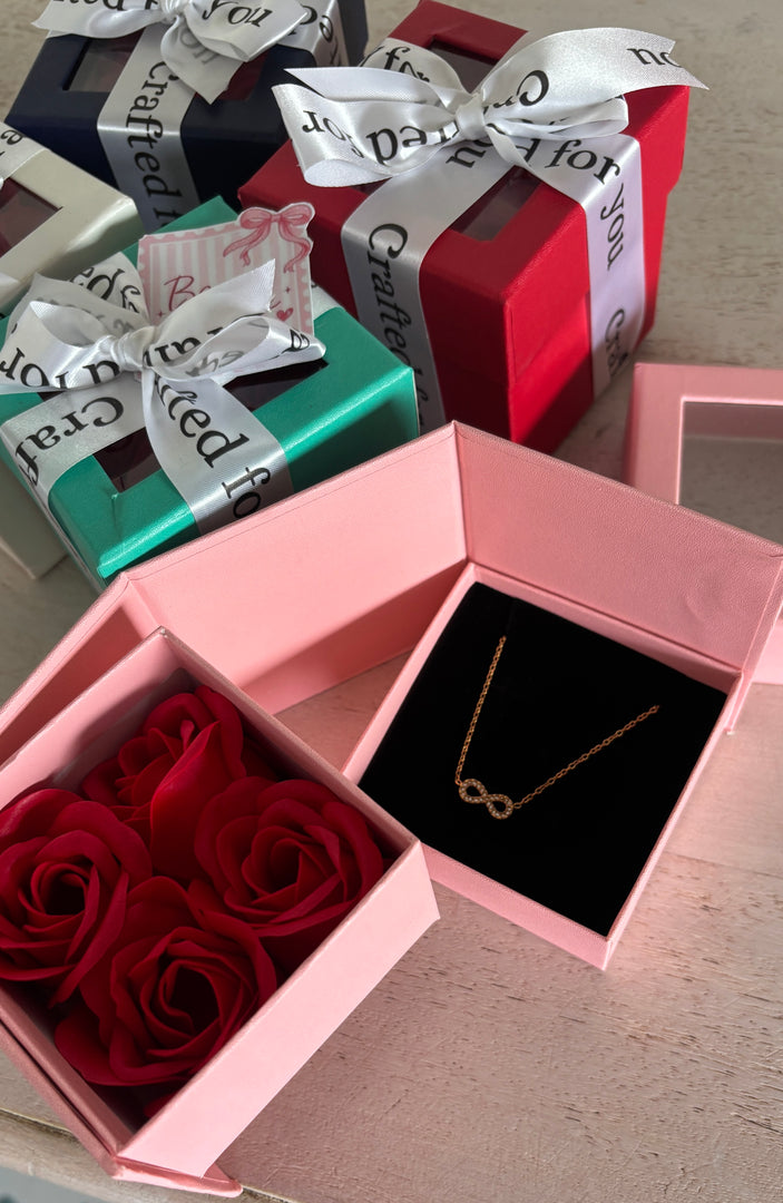 Rose infinity box