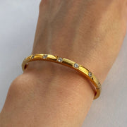 Radiant stone kada