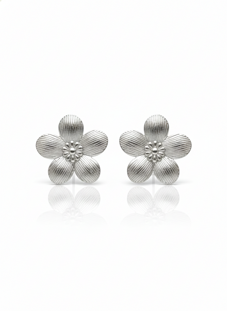 Silvery flower studs