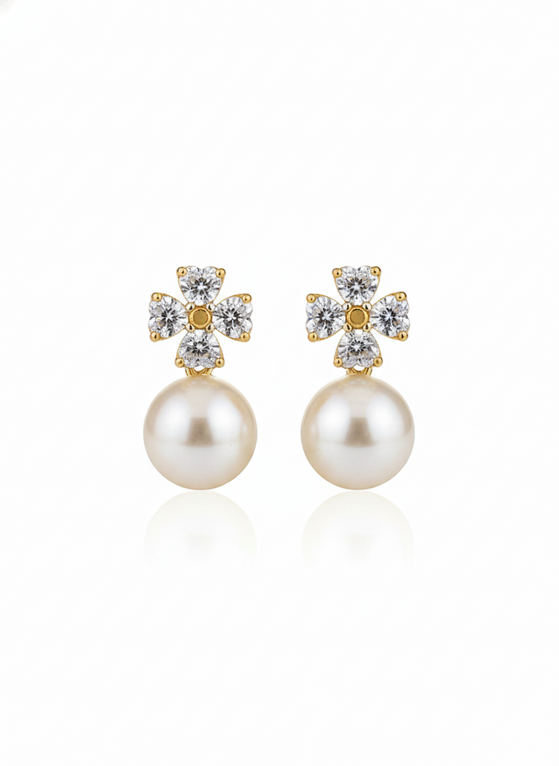 Floral pearl studs