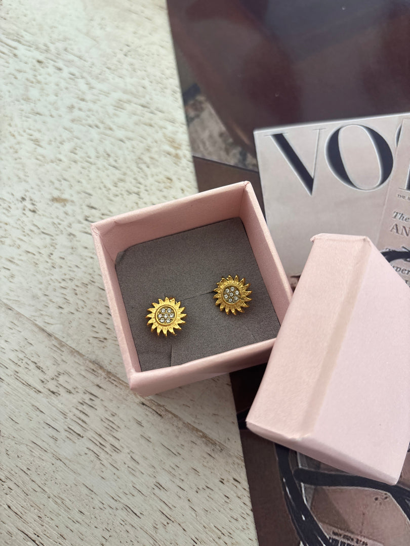 Golden blossom studs
